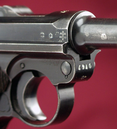 Detail pictures of Slovian proofed Luger